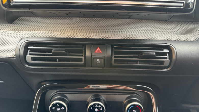 Citroen C3 83kW Plus 44kWh 5dr Auto Electric Hatchback